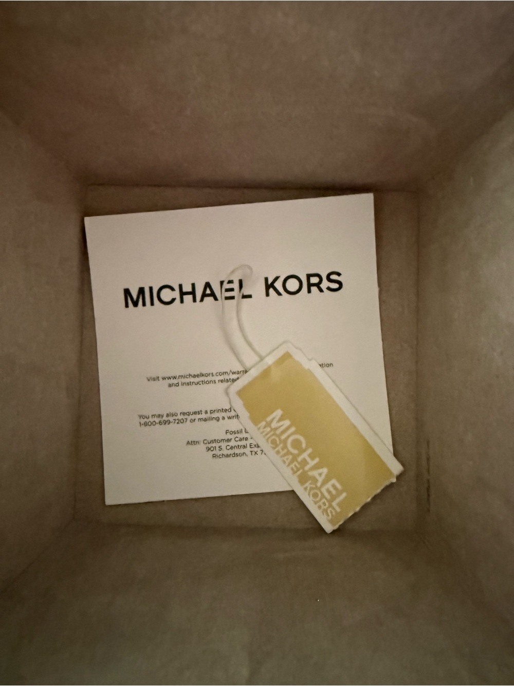 Michael Kors Rose Gold Watch - Picture 4 of 4